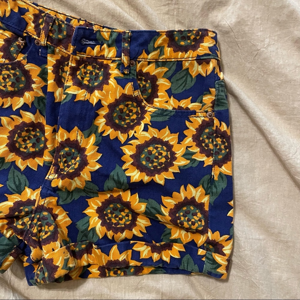 Sunflower high-waist boho shorts